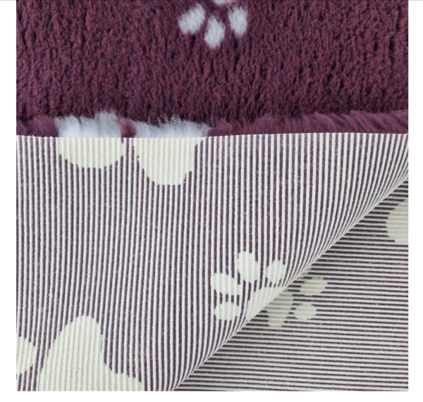 Bordeaux mit weißen Pfoten -Vet Bed